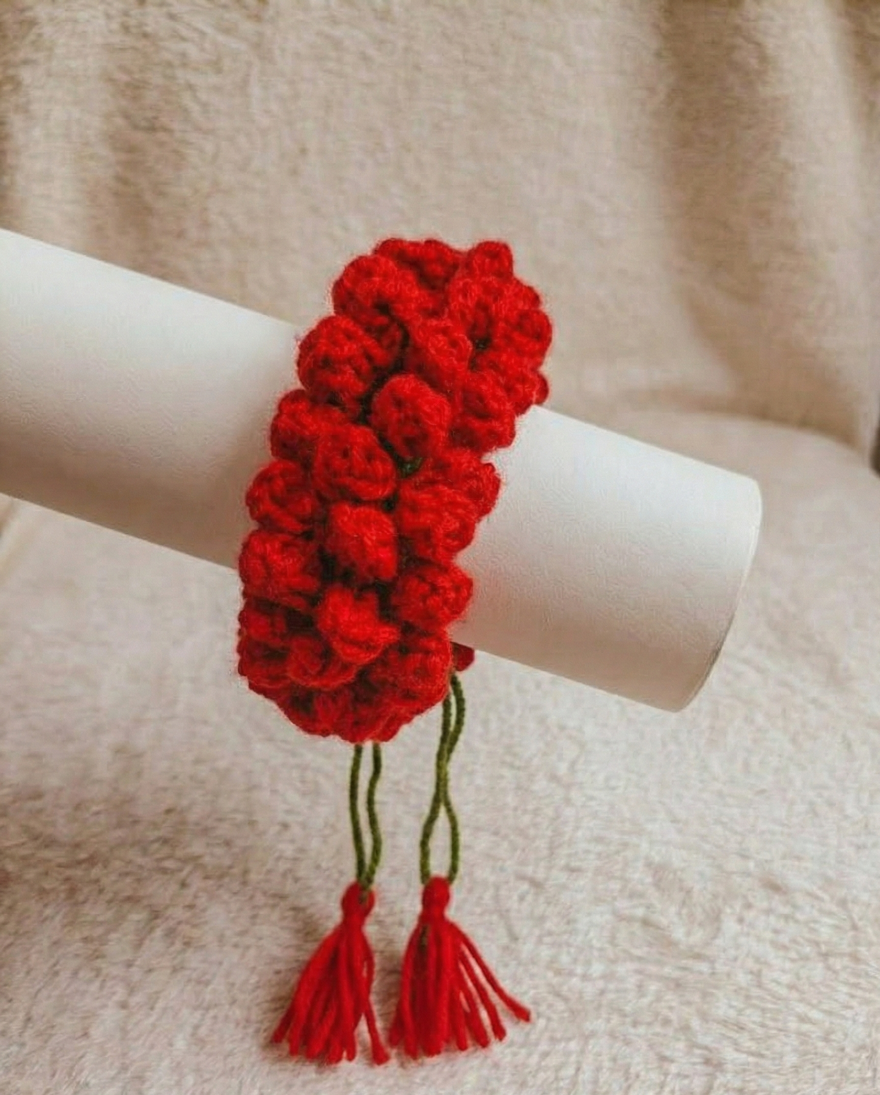 Red Floral Gajra ❤️